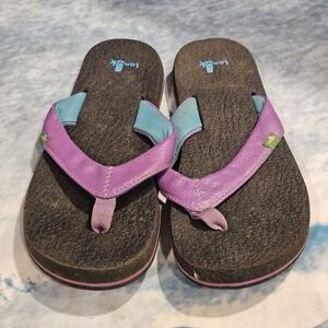 Sanuk Big Girls Purple Yoga Mat Flip Flops Size 3-4